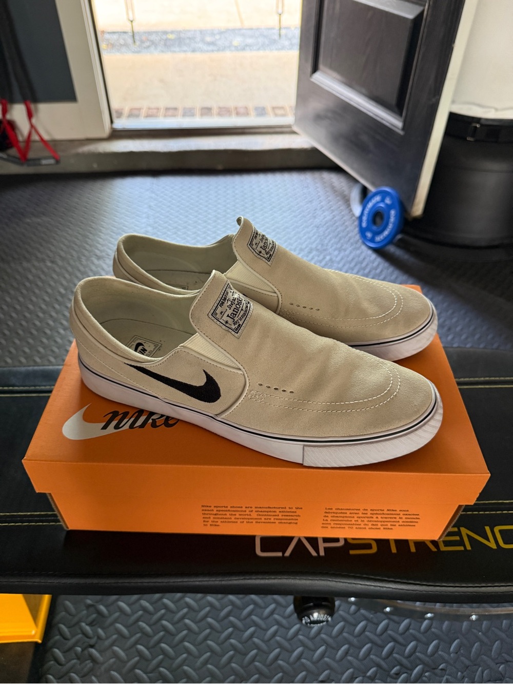 Nike slides Stefan Janoski. Size 10